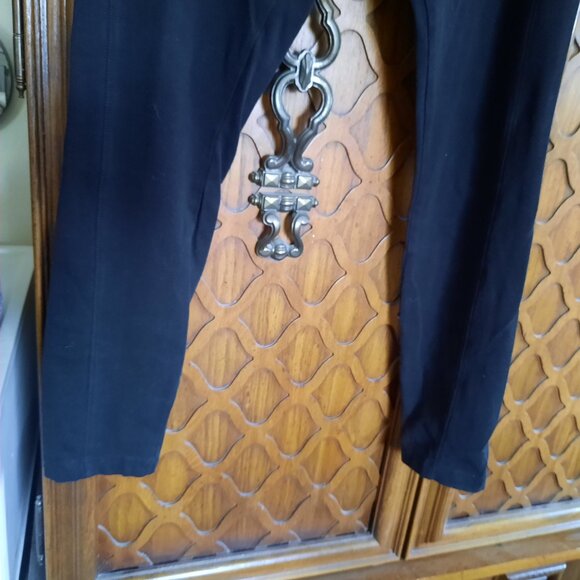 PUMA Logo High-Rise Active Tights - Black, M - Picture 3 of 16